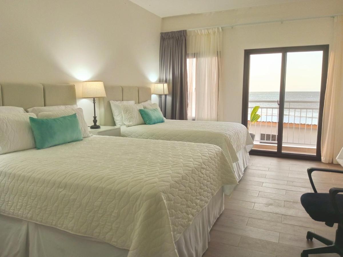 Tramonto Boutique Hotel La Ceiba Ngoại thất bức ảnh